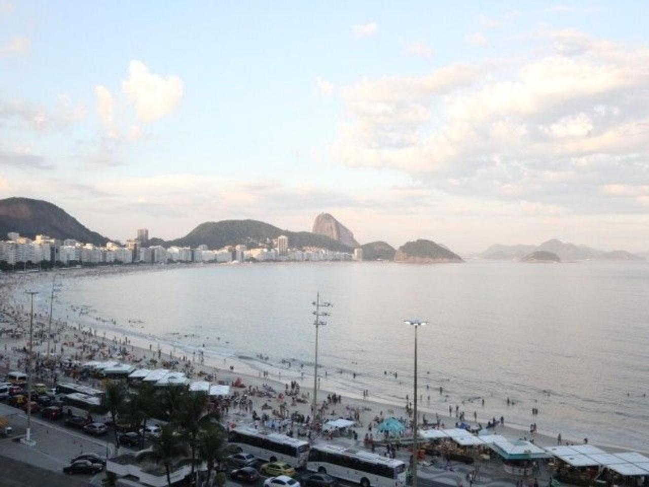 Amplo Apt Linda Vista Para A Praia De Copacabana Hotel Rio de Janeiro Exterior foto